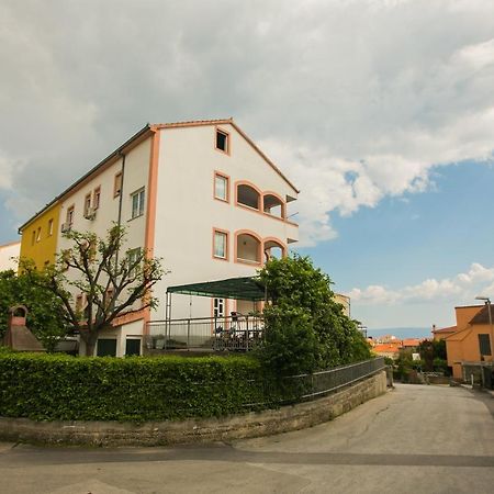 Lotus Apartman สปลิท ภายนอก รูปภาพ